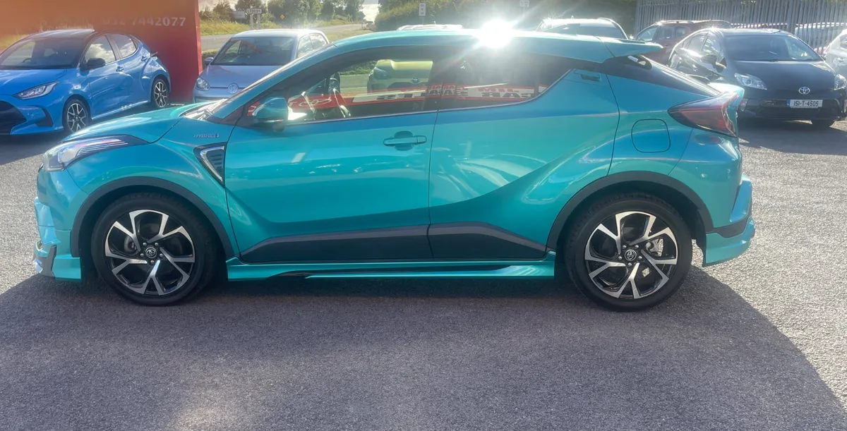 2017-1 Toyota CHR - Image 4