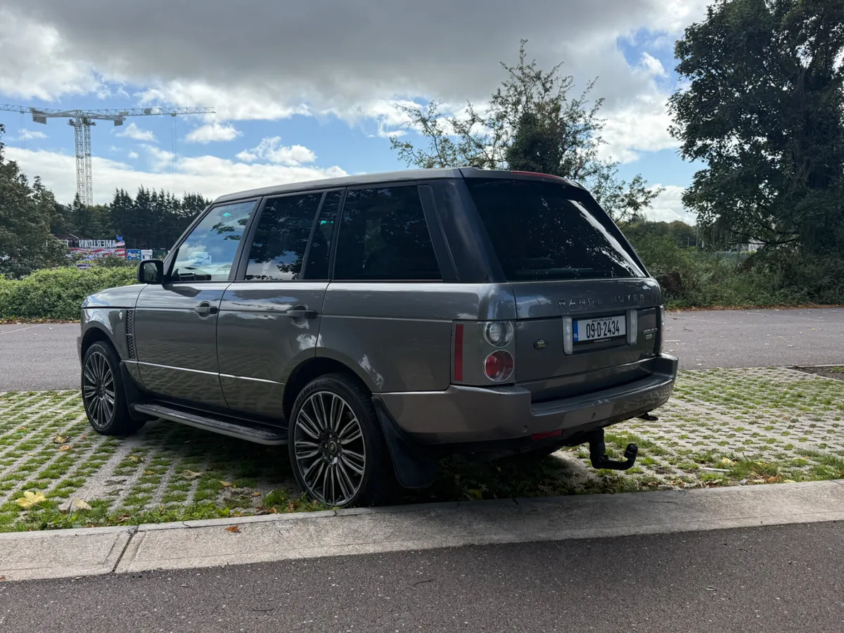 2009 Range Rover Vogue SE TDV8 **TAX+CVRT** - Image 4