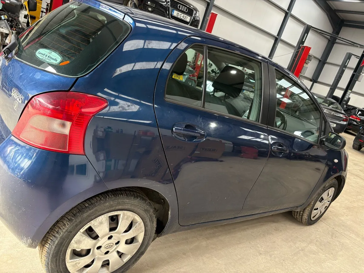 Car - Image 3