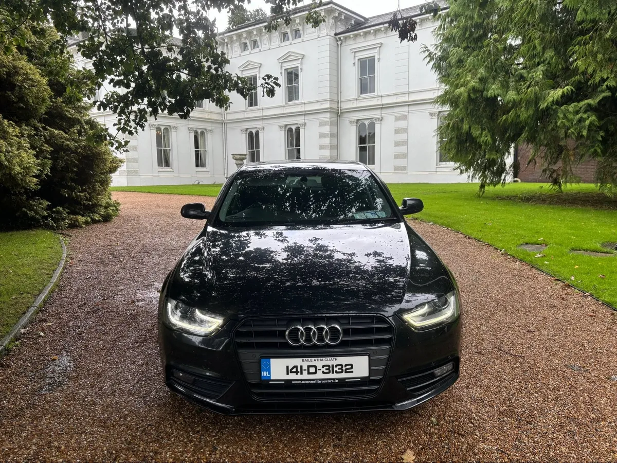 2014 Audi A4 2.0 TDI 140 bhp black, edition model - Image 3