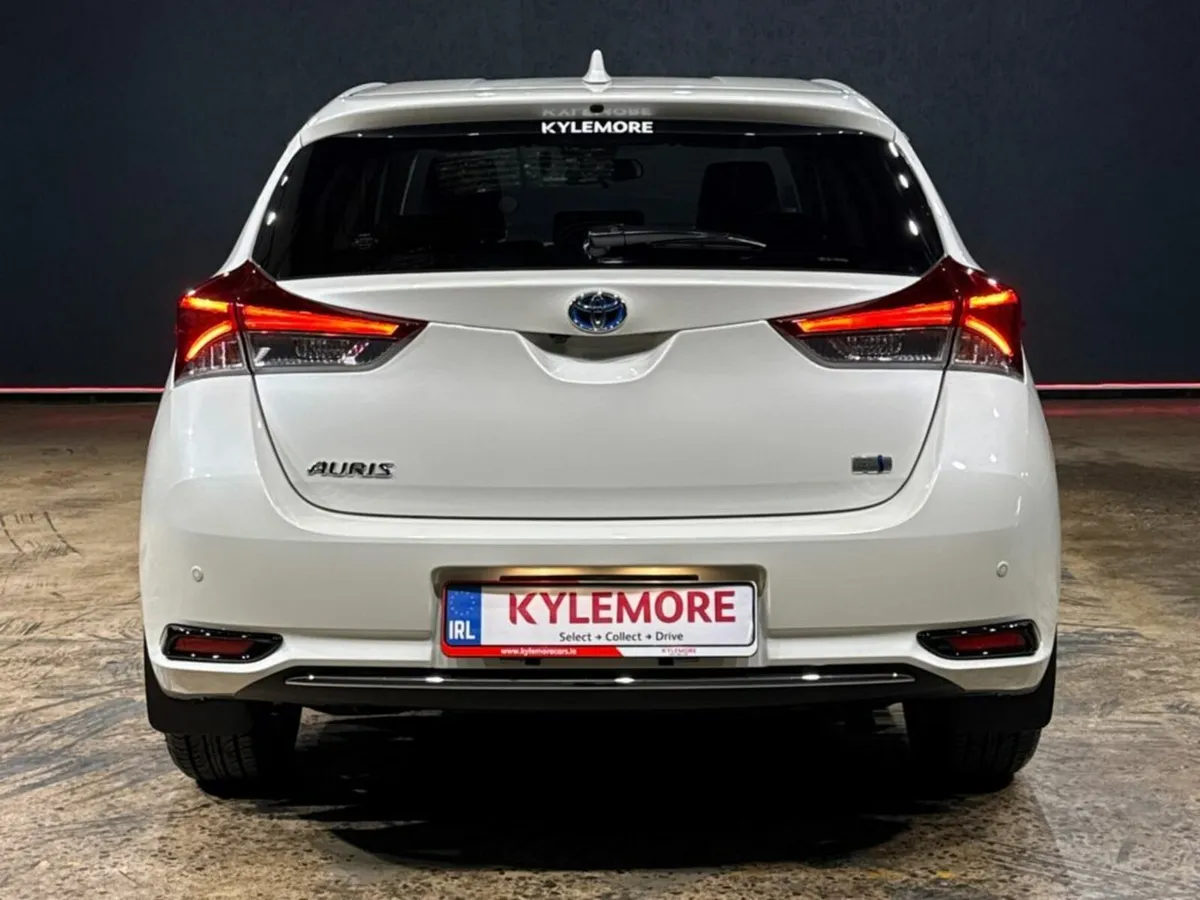 Toyota Auris 1.8 HYBRID AUTOMATIC - A/C HEATING CO - Image 4