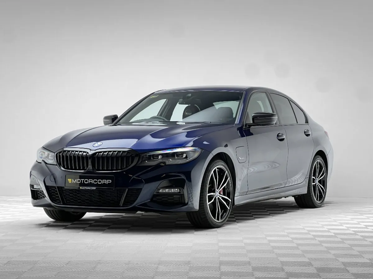 BMW 3-Series 330E M SPORT - Image 3