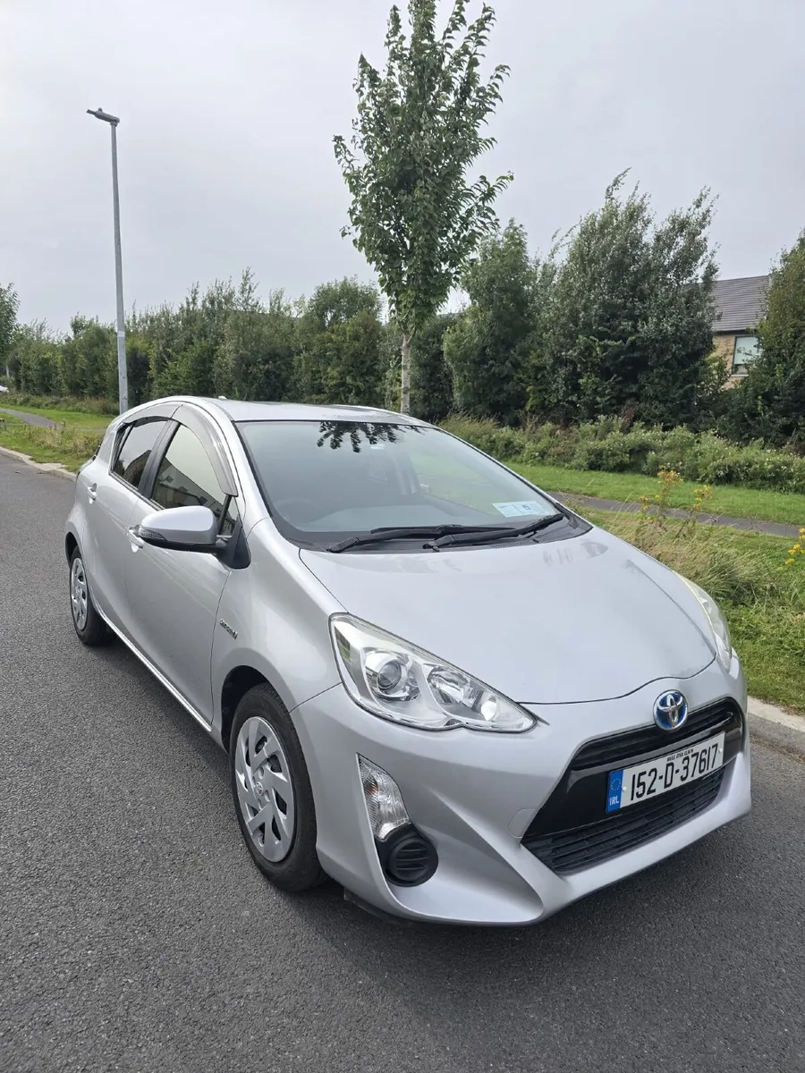2015 Toyota Aqua 1.5 Automatic Hybrid (Push Start) - Image 1