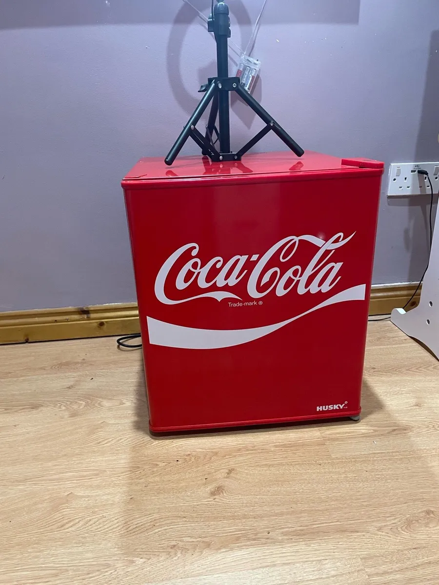 Coca Cola fridge - Image 1