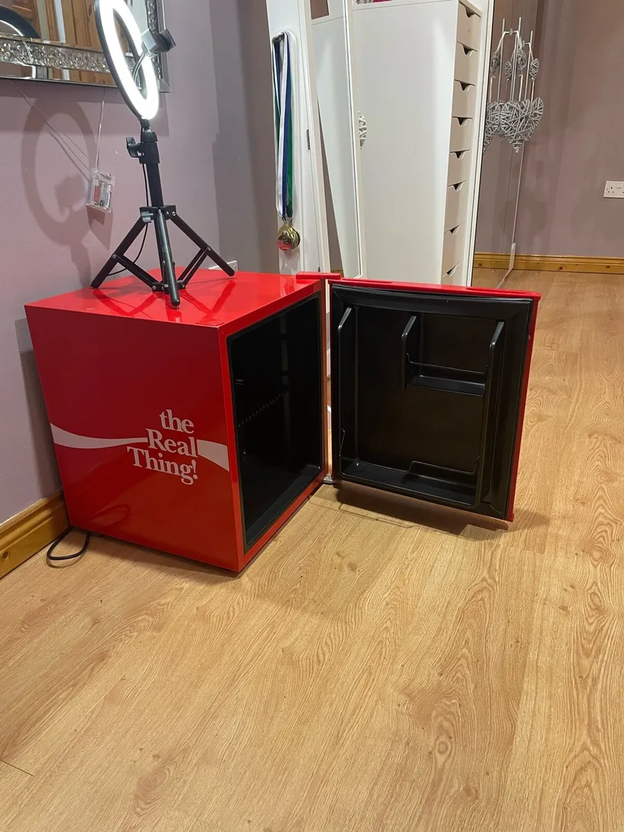 Coca Cola fridge - Image 2