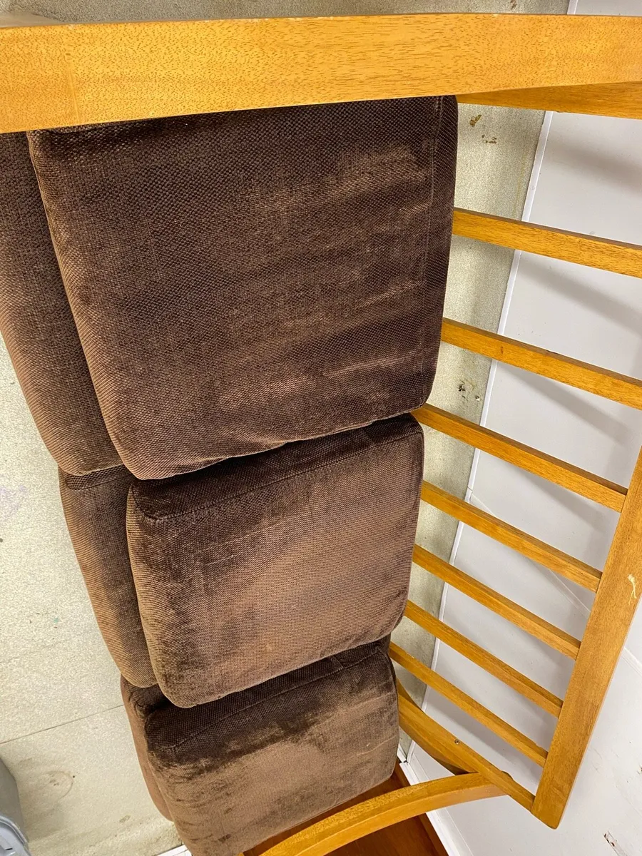 Three piece sofa - Image 3