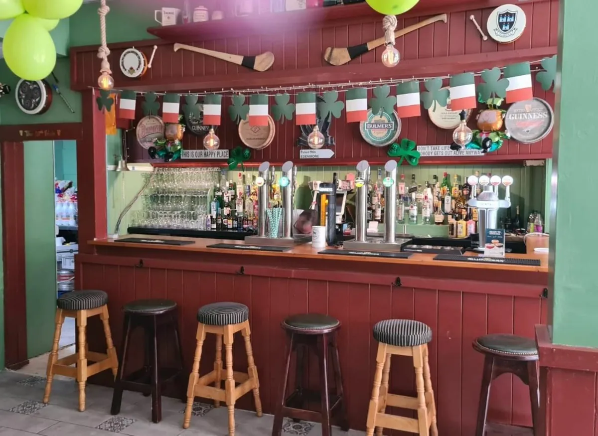 The 19th Hole Bar - Image 4