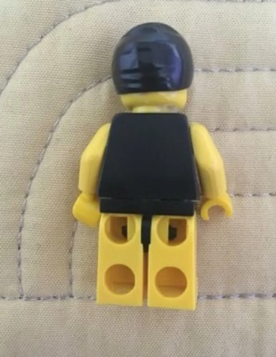 Lego Minifigure - Swimmer - Image 2