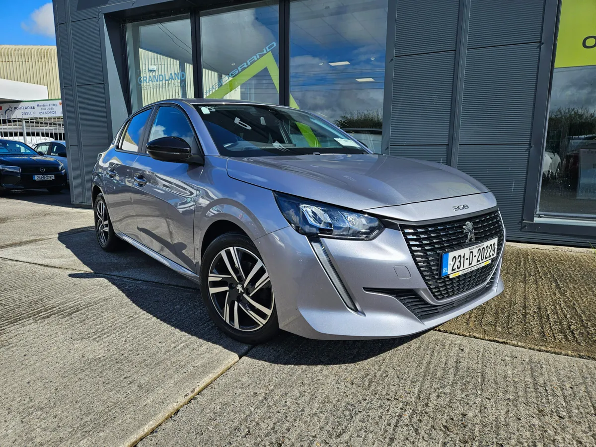 Peugeot 208 1.2 Puretech - Image 1