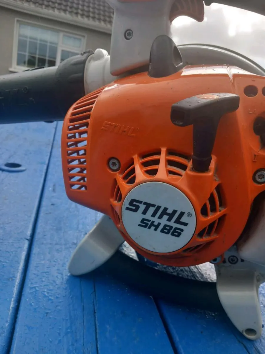 STIHL Leaf blower. - Image 2