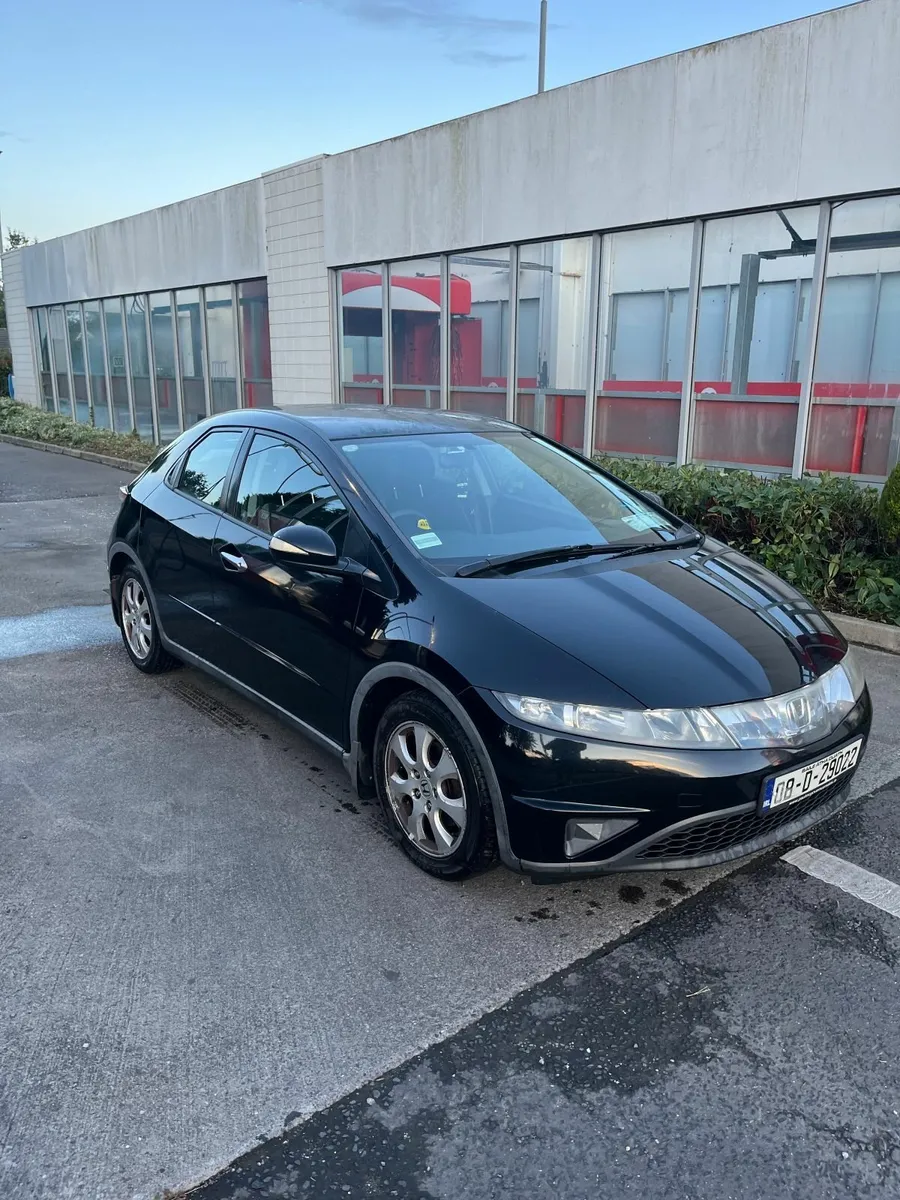 Honda Civic 2008 - Image 1