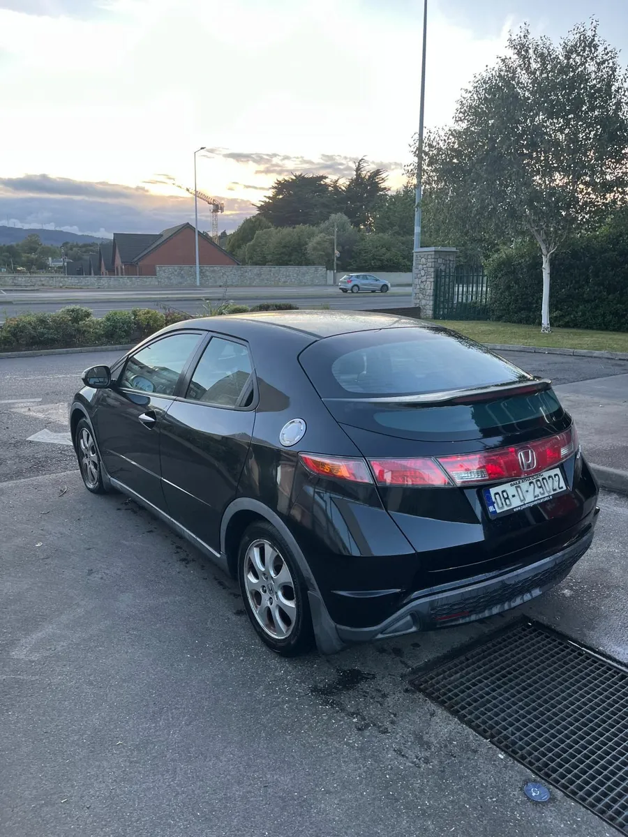 Honda Civic 2008 - Image 3