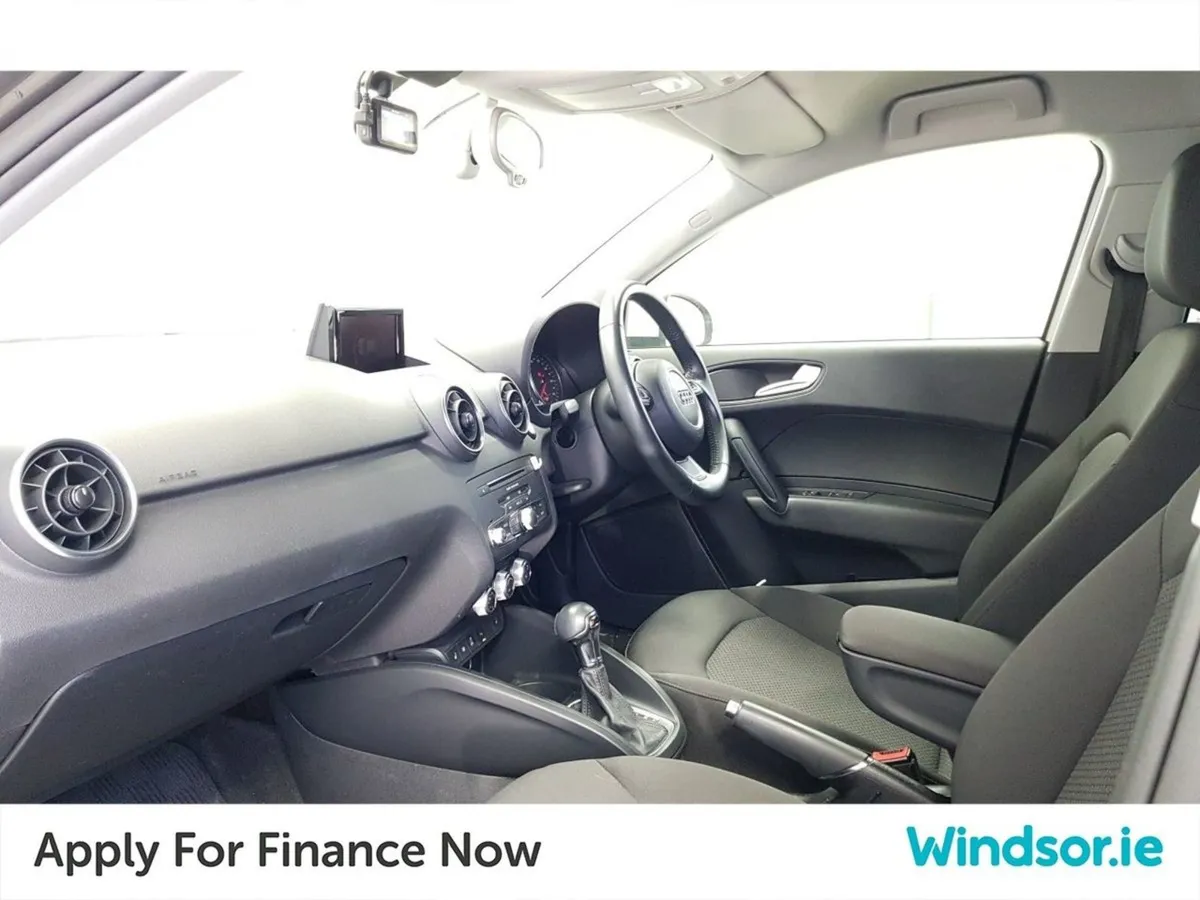 Audi A1 Tfsi Automatic - Image 4