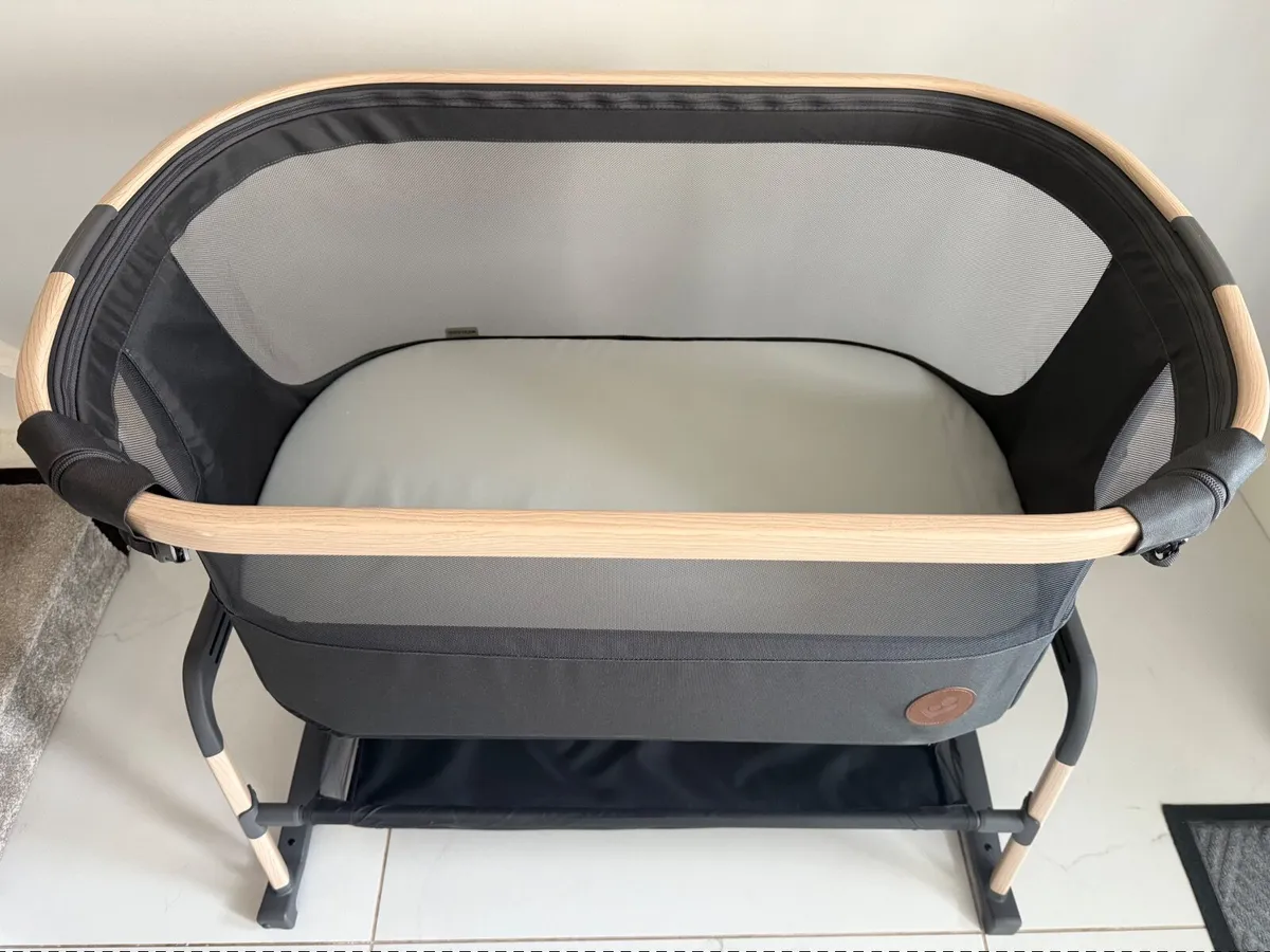 Maxi Cosi Iora Air Side Sleeper Crib / Travel Cot - Image 3