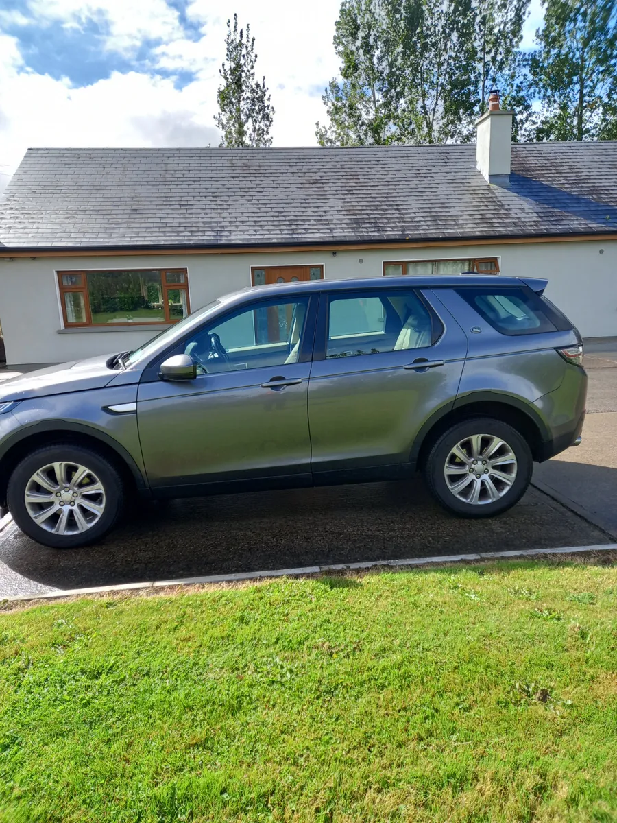 2016 Land Rover Discovery Sport 2L Diesel - Image 4