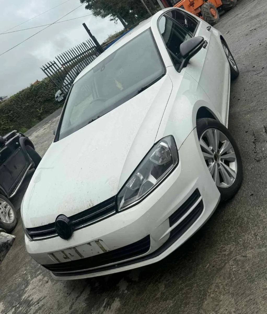 Volkswagen Golf mk7 for breaking - Image 1