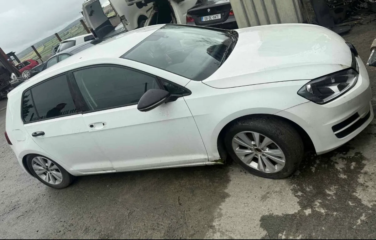 Volkswagen Golf mk7 for breaking - Image 2