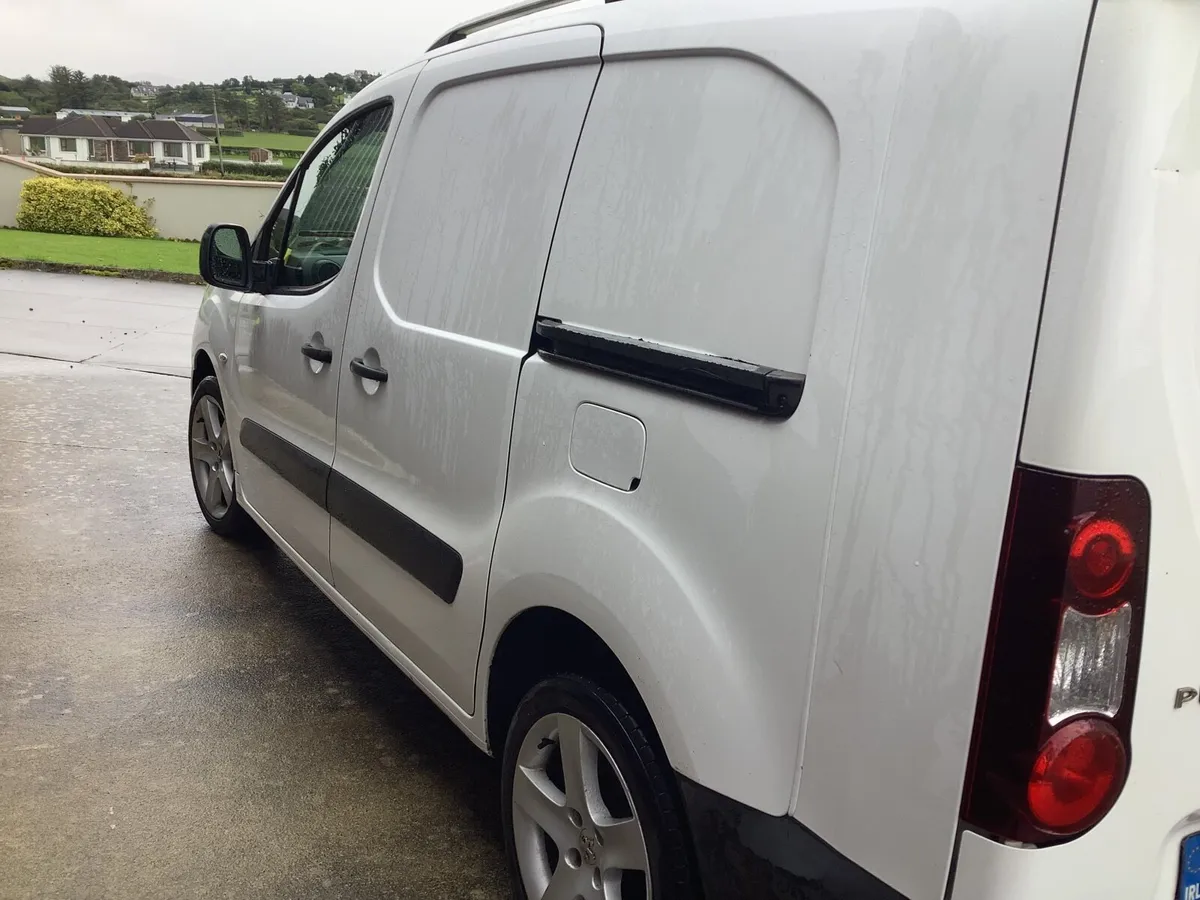 Peugeot Partner 2015 - Image 3