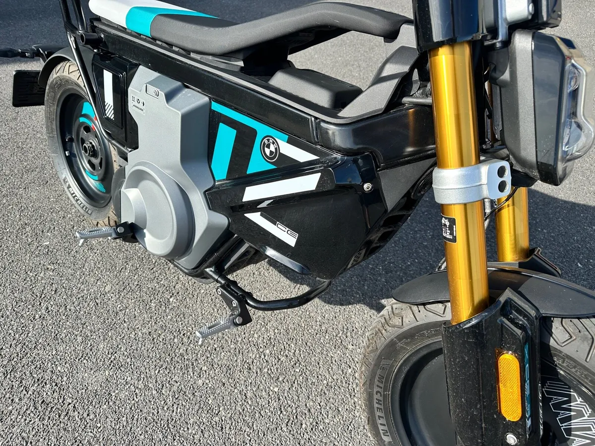 BMW CE 02 Electric motorbike - Image 2