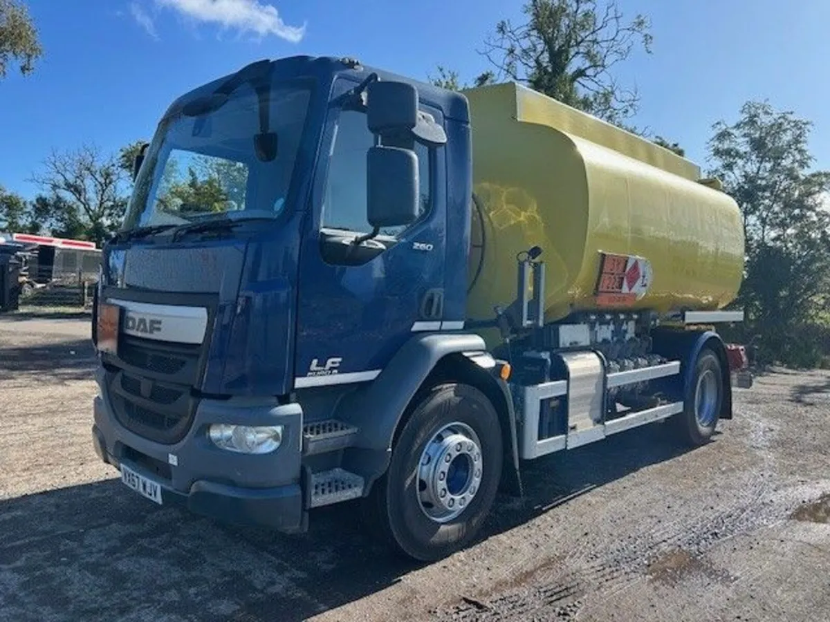 2017 DAF LF 260 FUEL OIL TANKER - Image 2