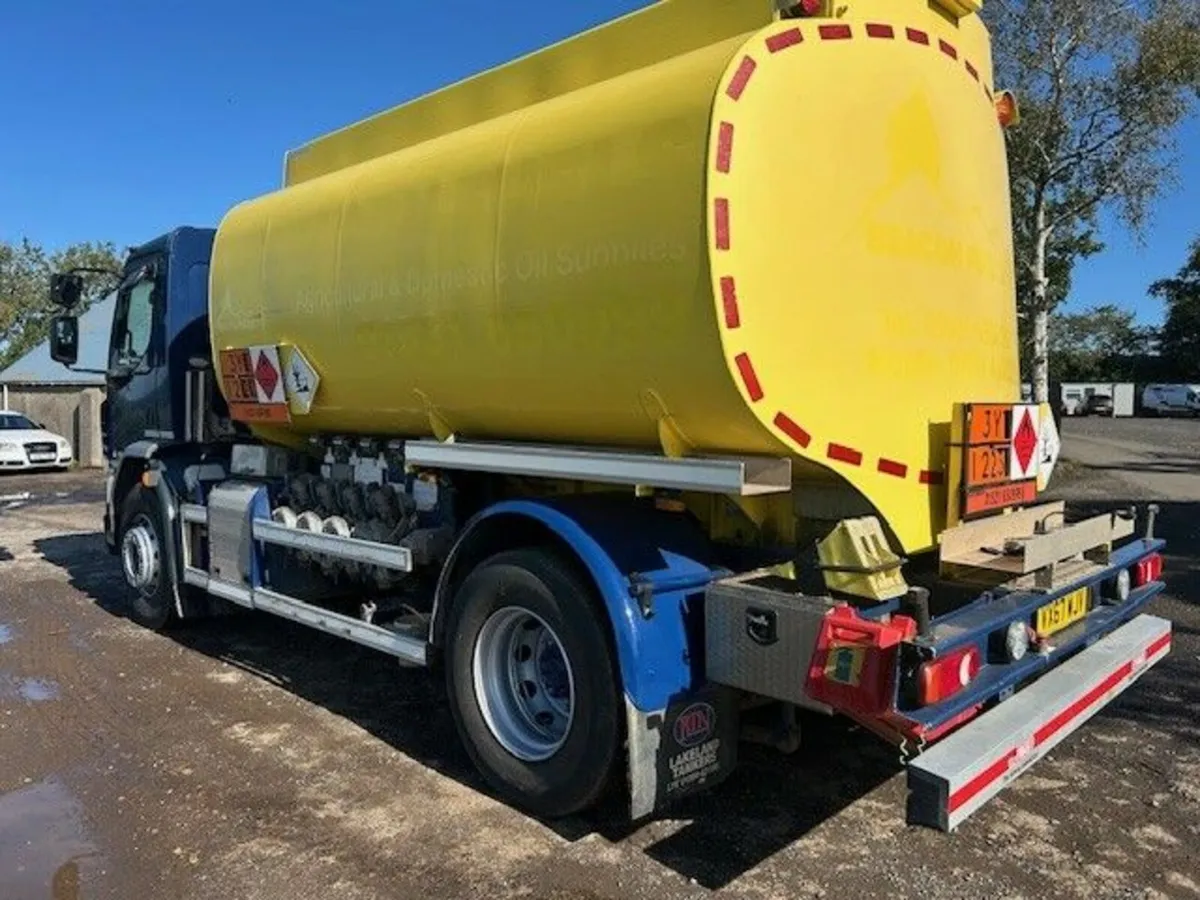 2017 DAF LF 260 FUEL OIL TANKER - Image 3