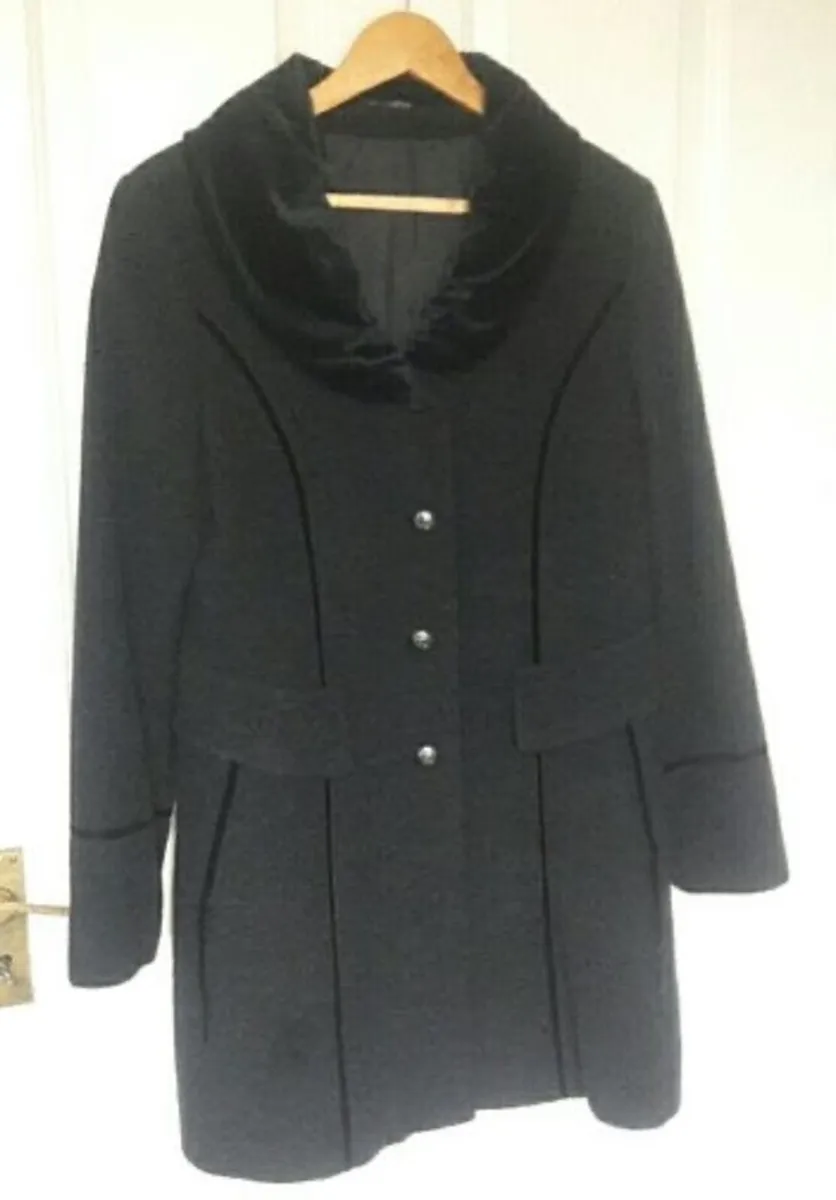 Concept UK - Coat Size 12 - Image 2