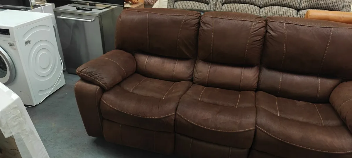 3 Seater Brown Recliner Couch - Image 4