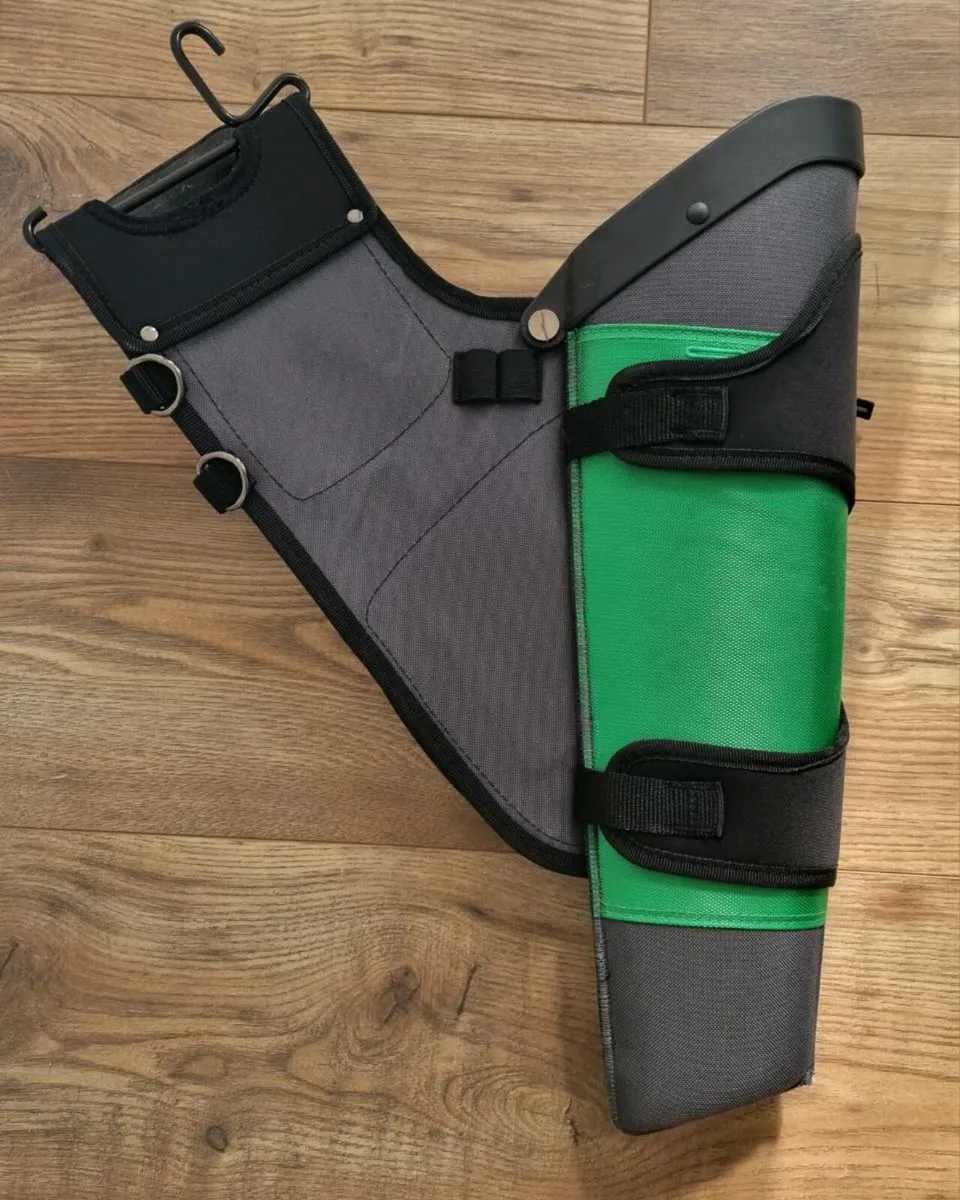 Easton Archery Quiver - Image 2