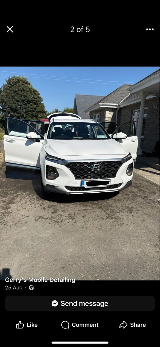 Hyundai Santa Fe 4WD Executive Plus - Image 1