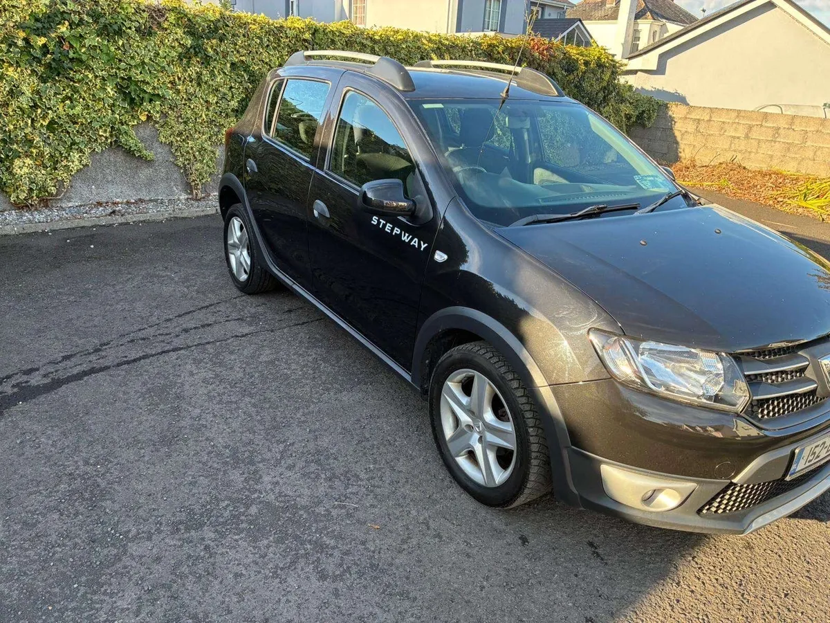 2015(152) Dacia Sandero  Step-way LOW MILEAGE - Image 2