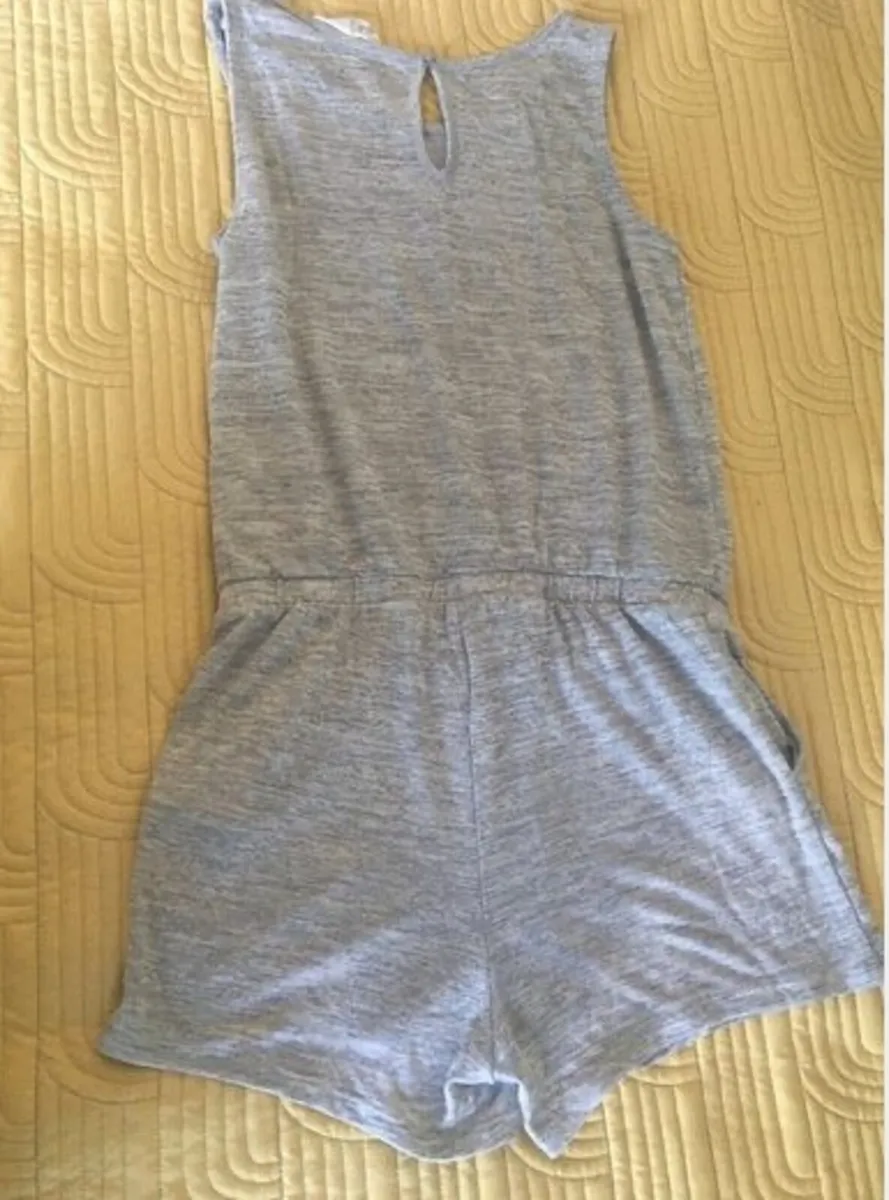 H&M Summer Play suit Jump suit Age 11-12 - Image 2