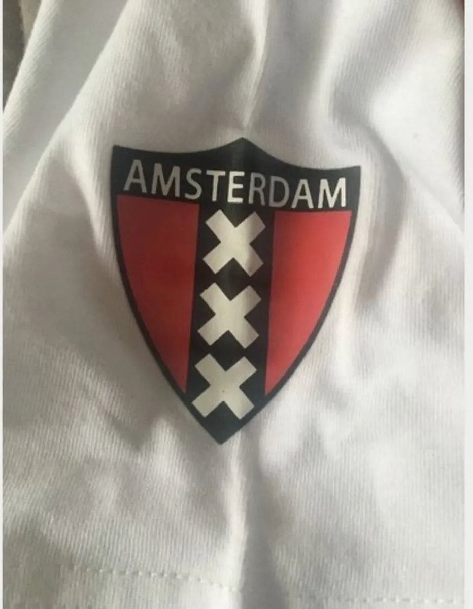 Ajax Football T-shirt Size Age 12/13 - Image 4