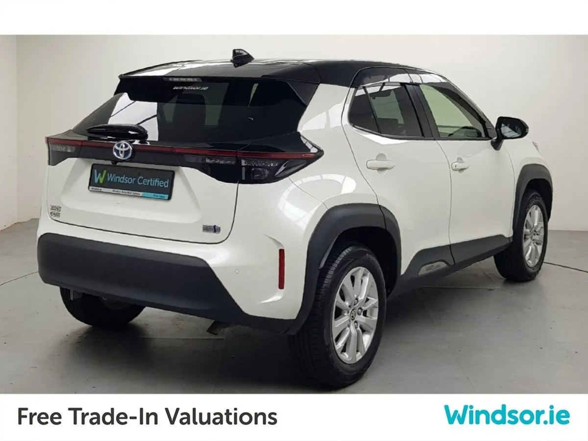 Toyota Yaris Cross Petrol Hybrid Auto  Cross 1.5 - Image 4
