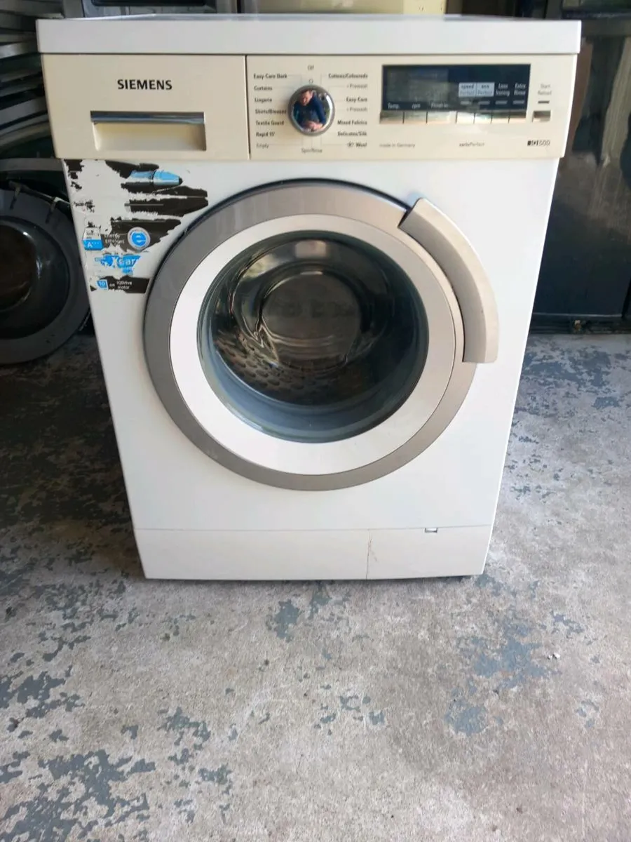 Siemens 9kg washing machine 1400 spin - Image 1