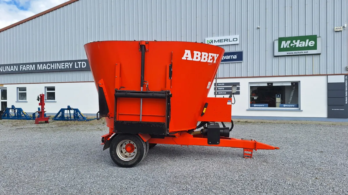 2015 ABBEY VF1250 TUB FEEDER - Image 1