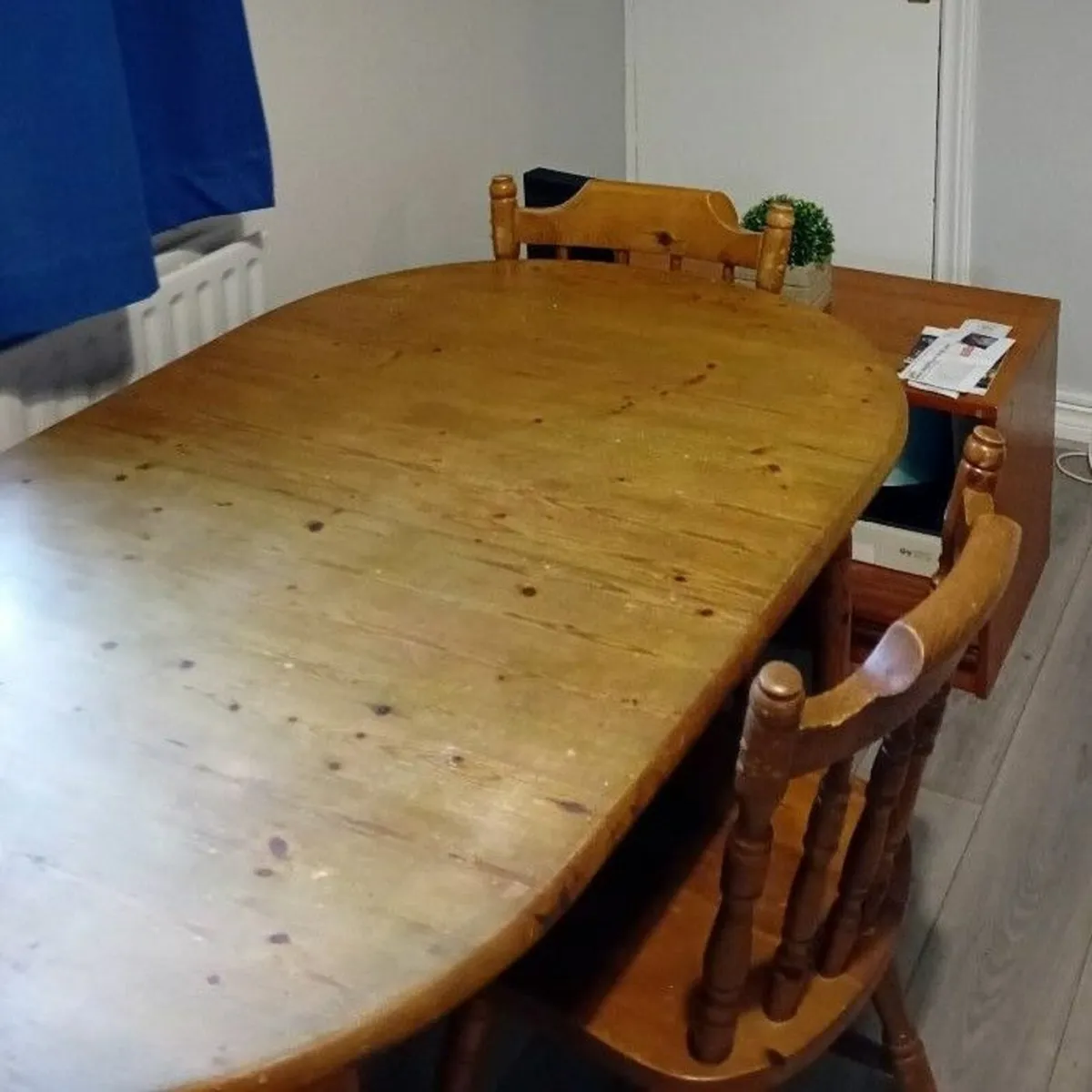 FREE  Dining Table and matching dining chairs - Image 2