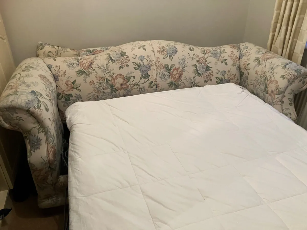 Double Sofa bed - Image 3