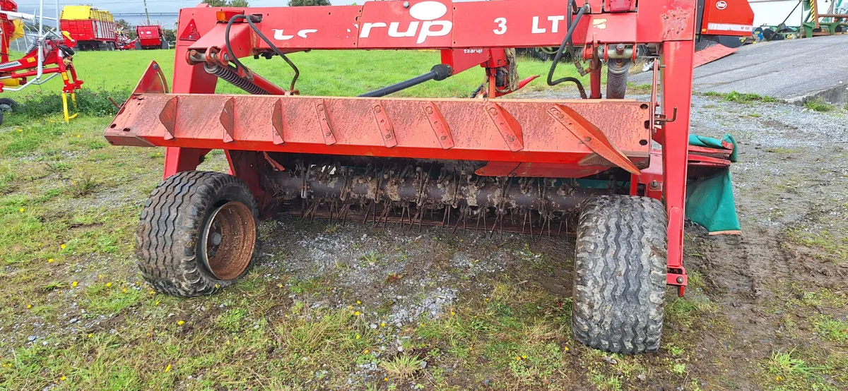 KVERNELAND 4232 LT TRAILED MOWERS - Image 2