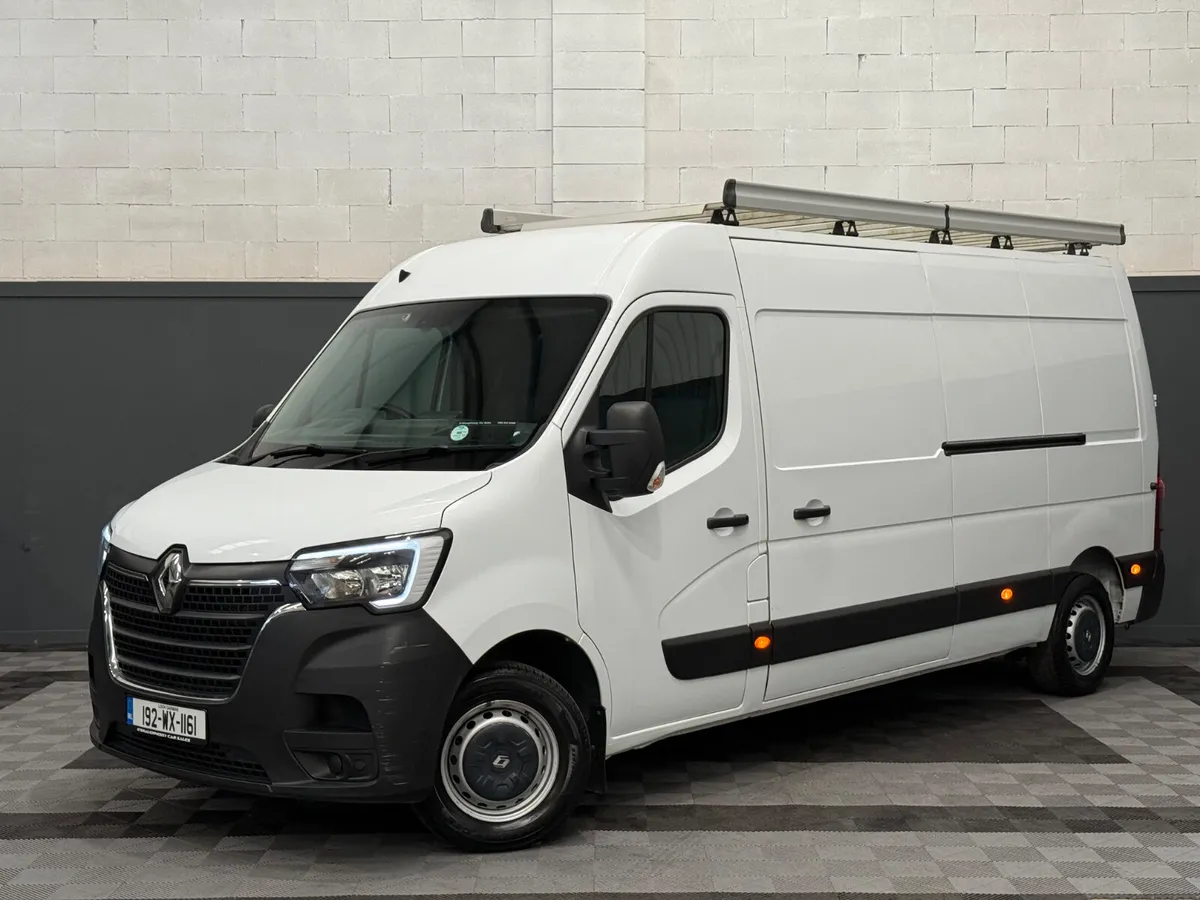 Renault Master 2019 LOW MILEAGE €14950 + VAT - Image 2