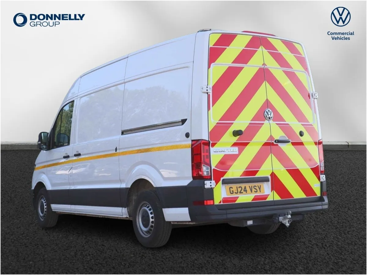 Volkswagen Crafter Cr35 Mwb Diesel Fwd Trendline - Image 3