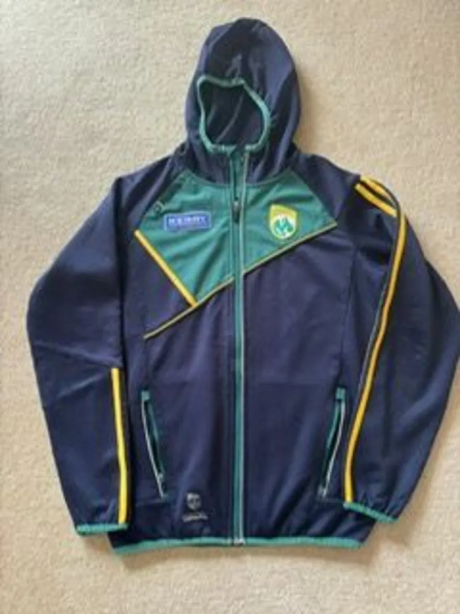 Kerry Full Zip Hoody age 10-11 - Image 2