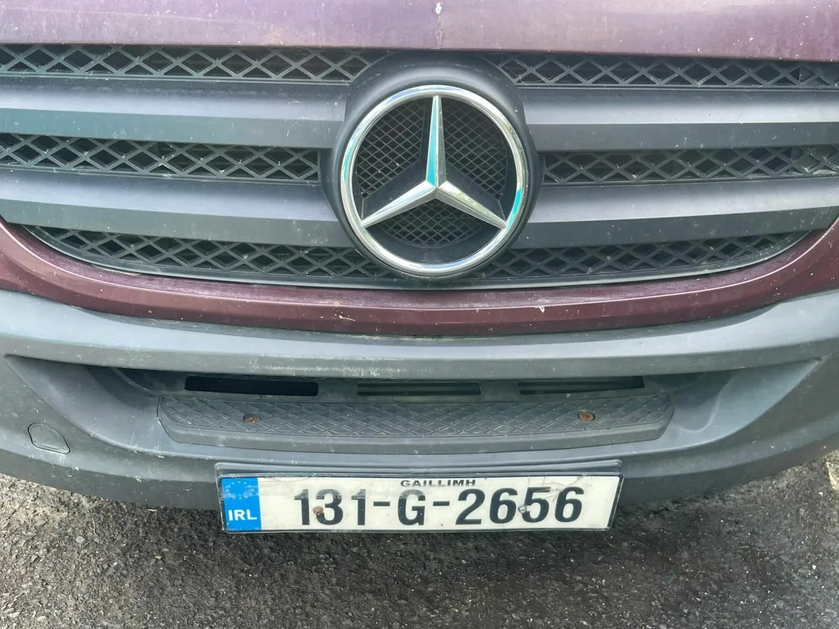 Mercedes-Benz Van with DOE & Road Tax - Image 4