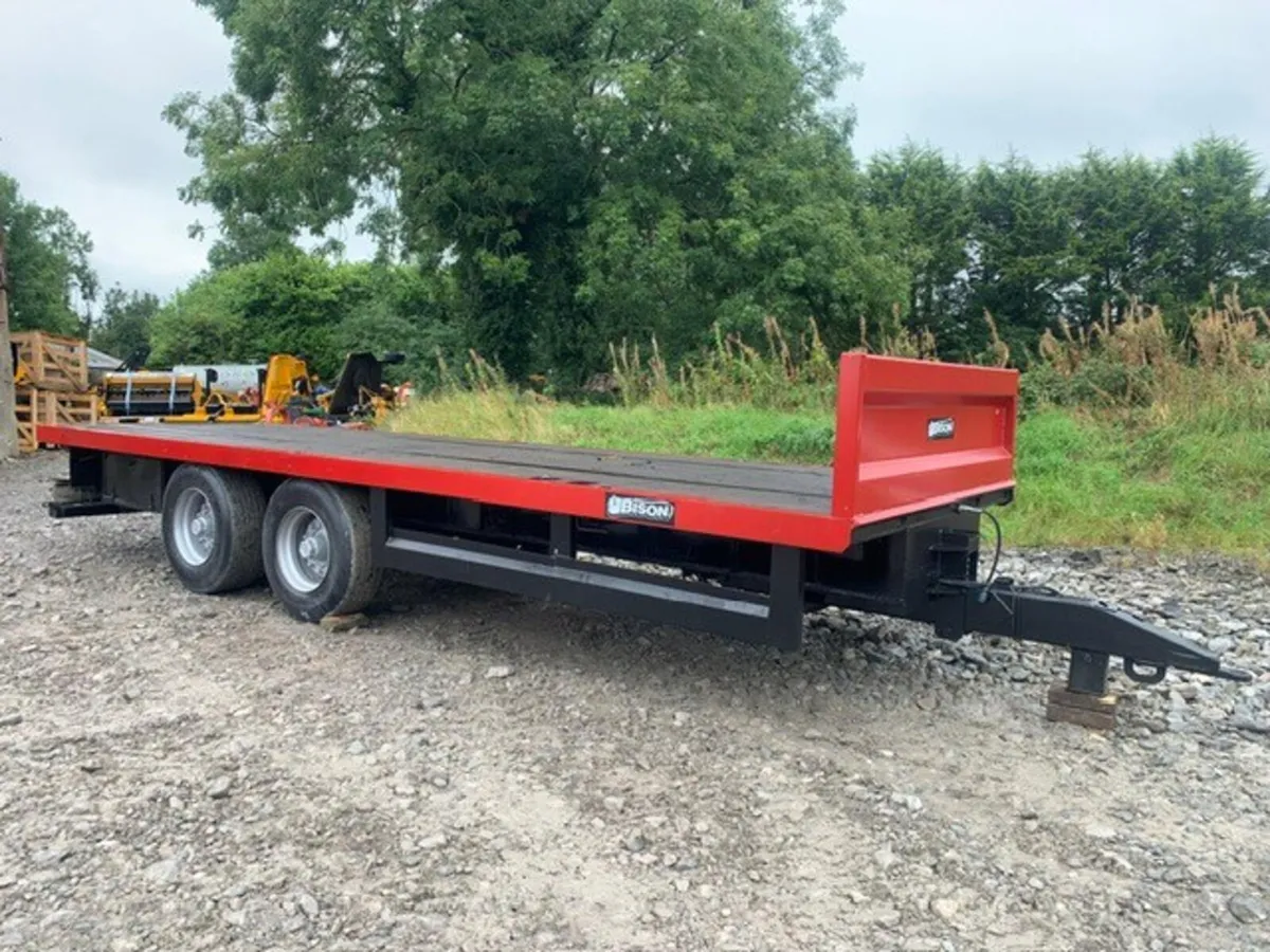 BISON 26' BALE TRAILER - Image 1