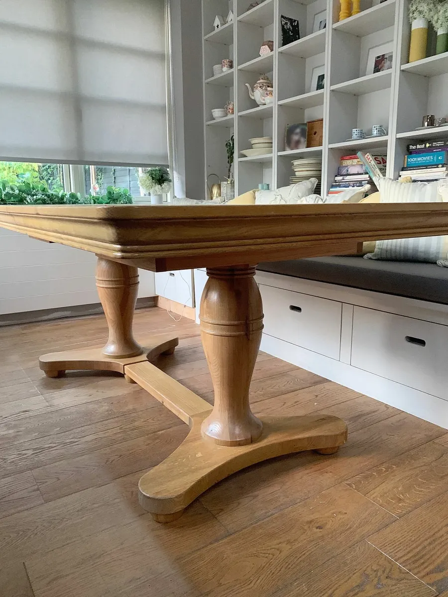 Solid Oak Double pedestal table - Image 3