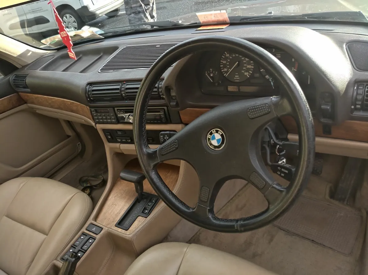 BMW 7-Series 1988 - Image 3
