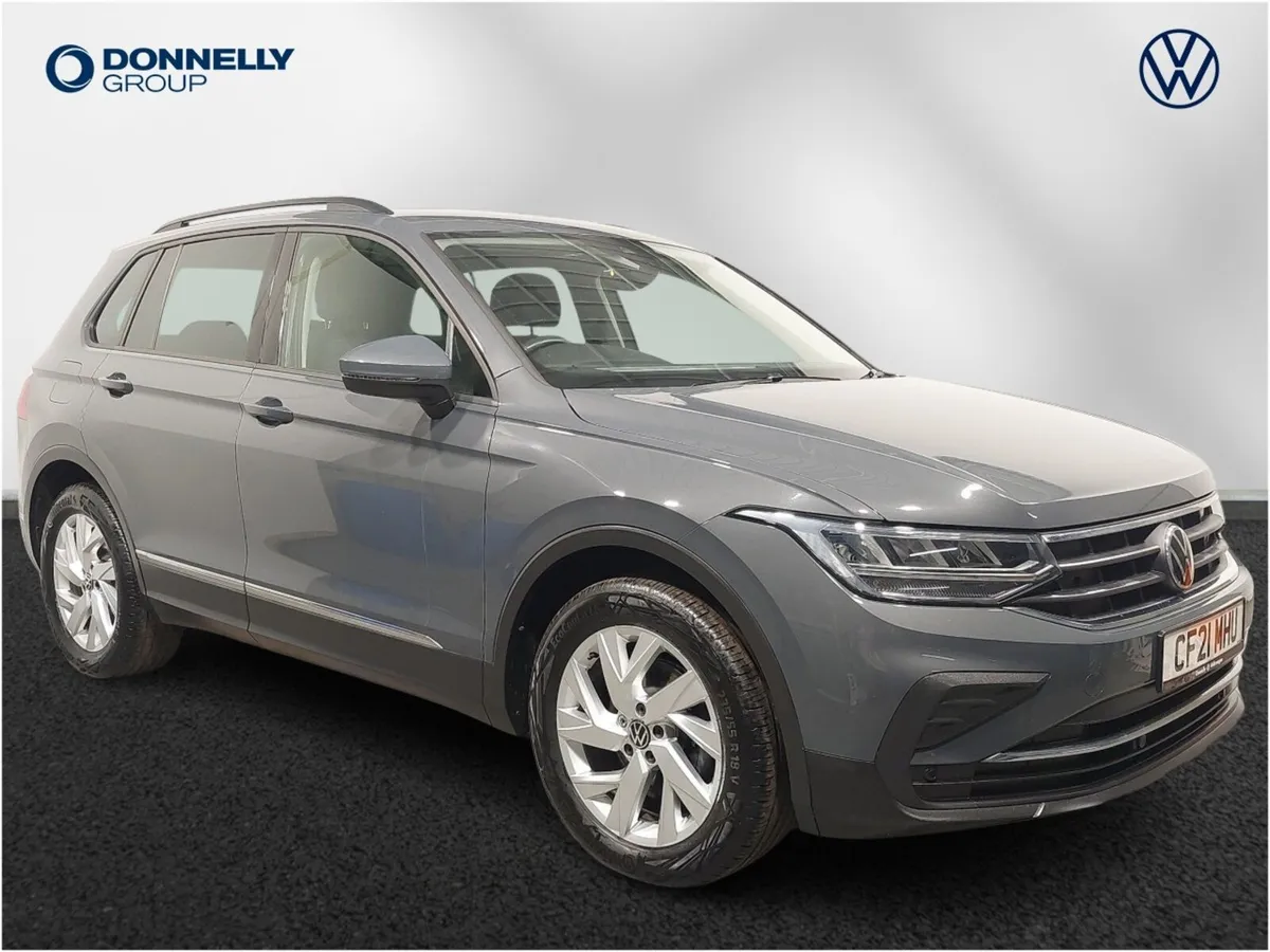 Volkswagen Tiguan Estate Life - Image 1