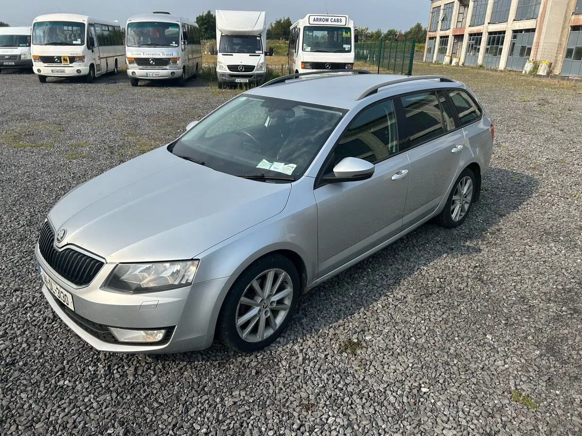 2014 Skoda Octavia 2.0 Diesel Elegance Model - Image 2