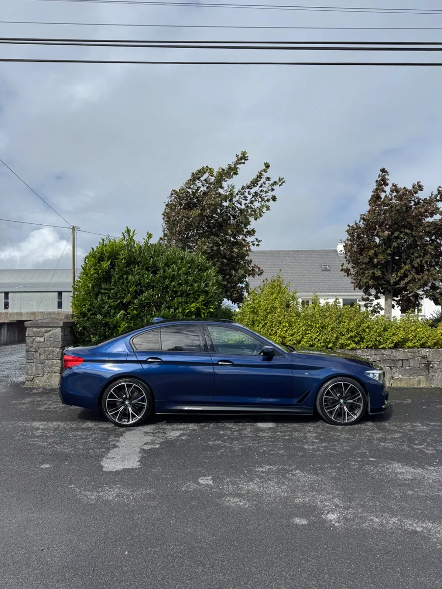 BMW 5-SERIES XDRIVE MSPORT - Image 2
