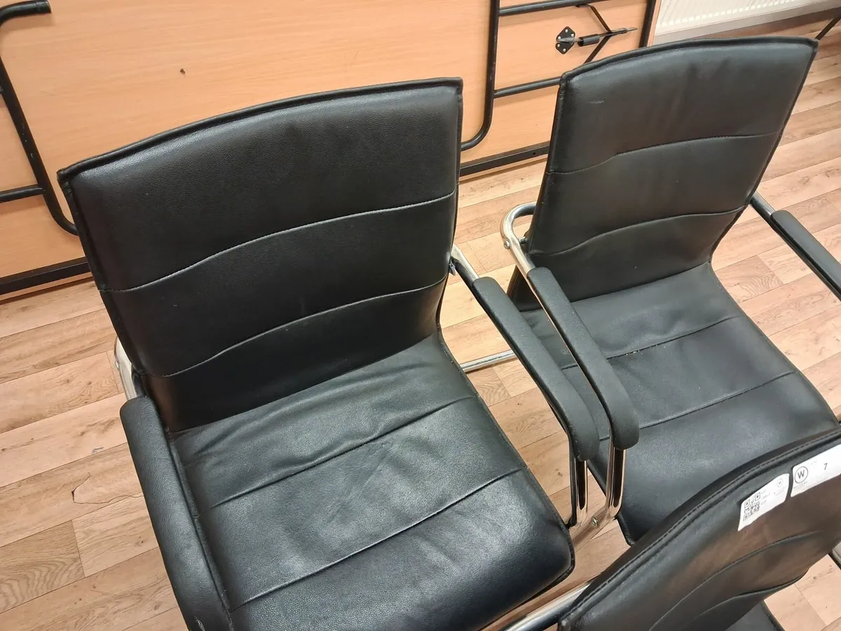 Online Auction Of Chairs & More! - Image 4