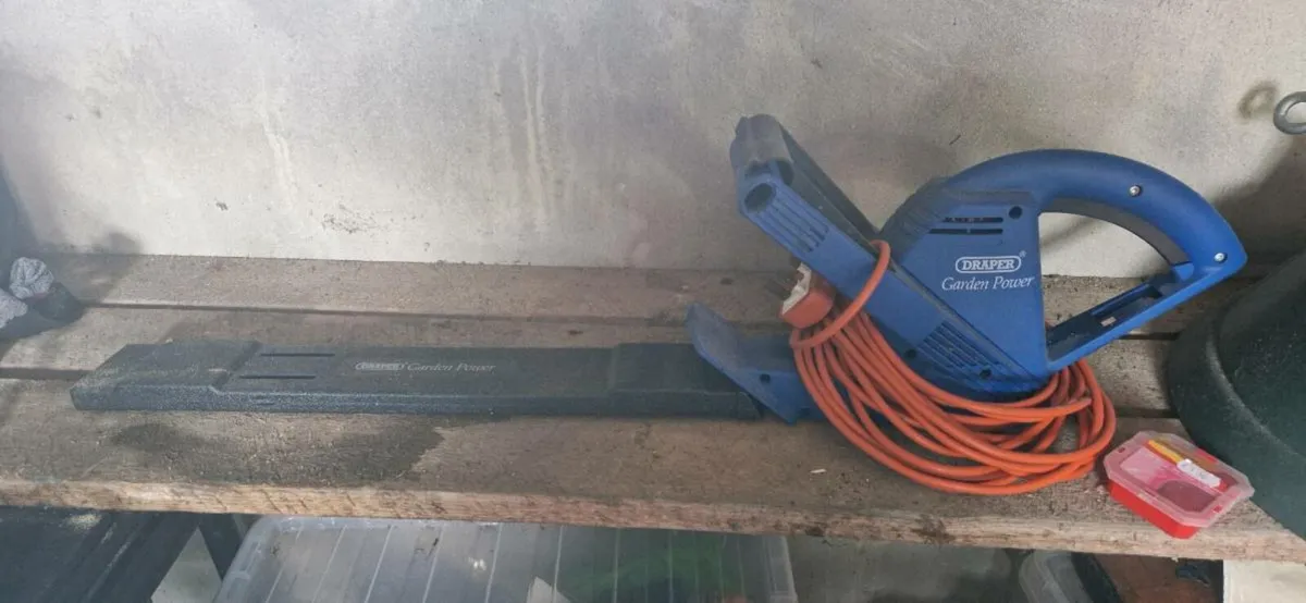 Daper Electric Hedge Trimmer